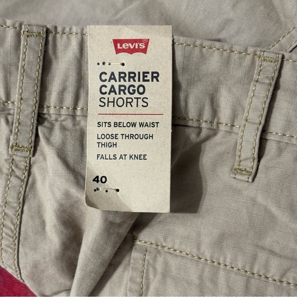 NWT Levi's Carrier Cargo Shorts Men's Size 40 True Chino - Picture 6 of 7